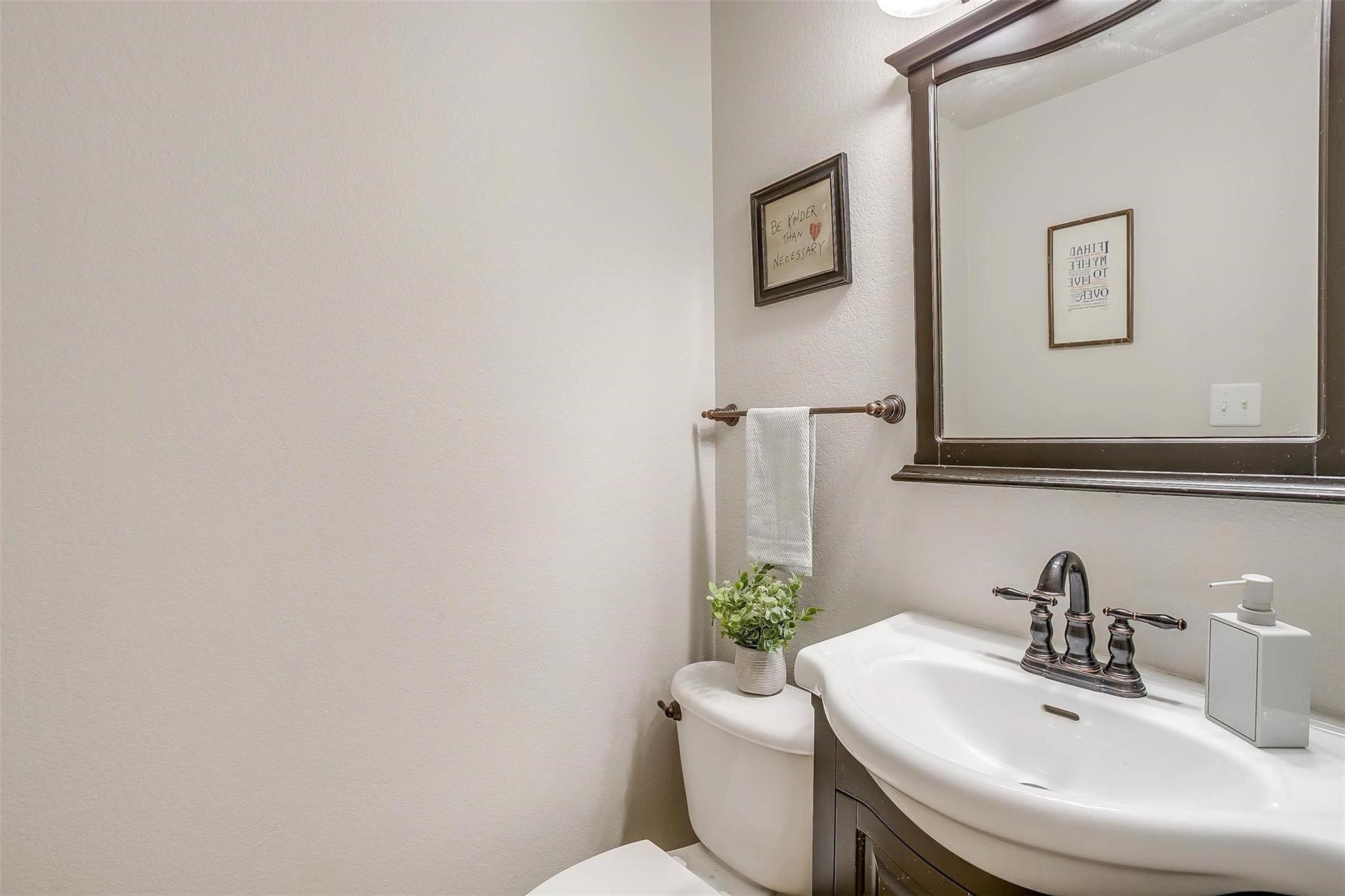101 Springfield Lane Red Oak TX 75165