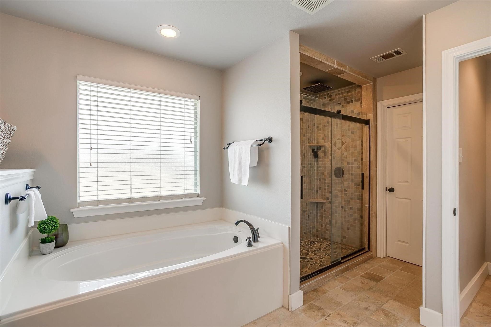 101 Springfield Lane Red Oak TX 75165