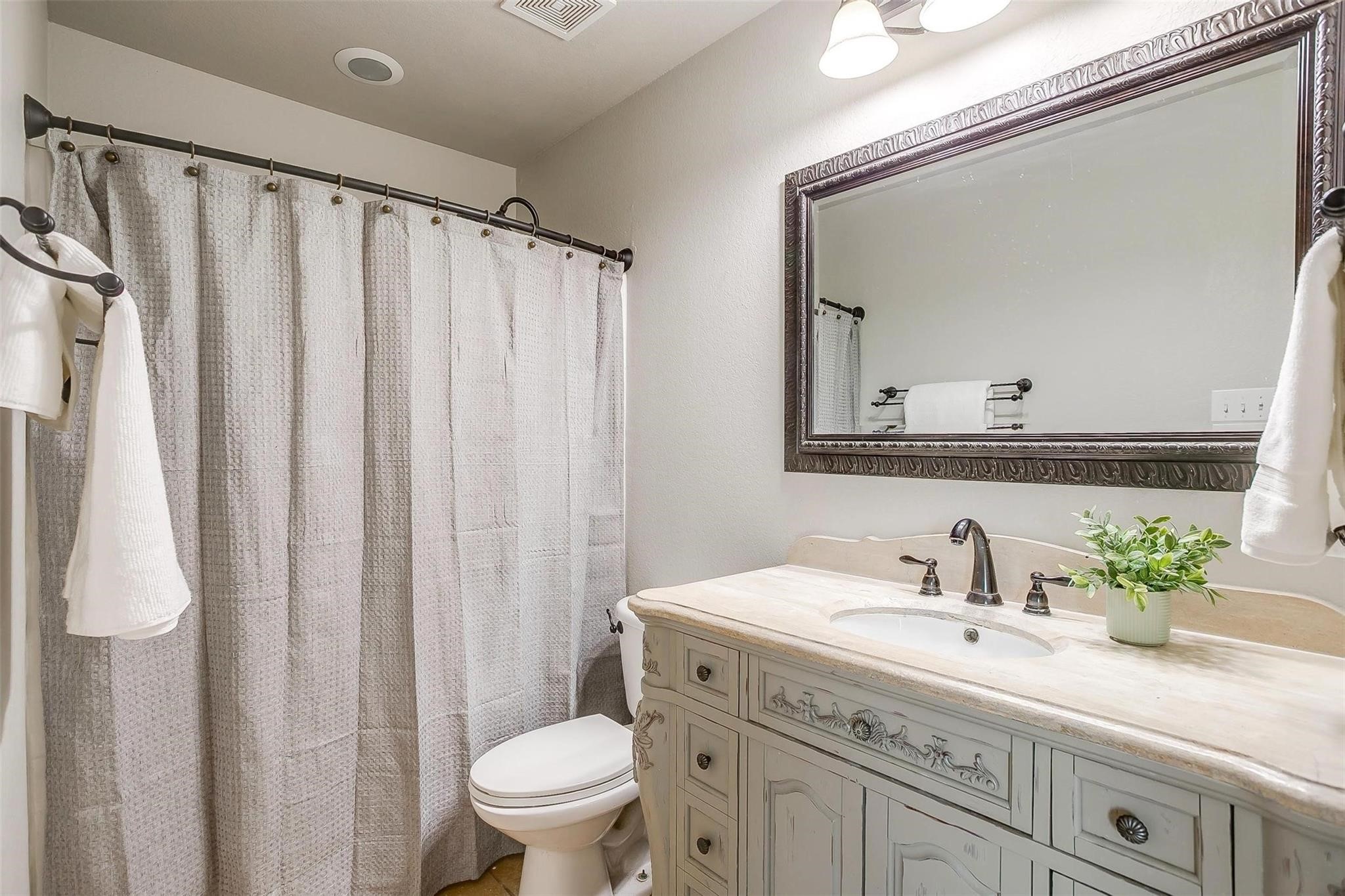 101 Springfield Lane Red Oak TX 75165