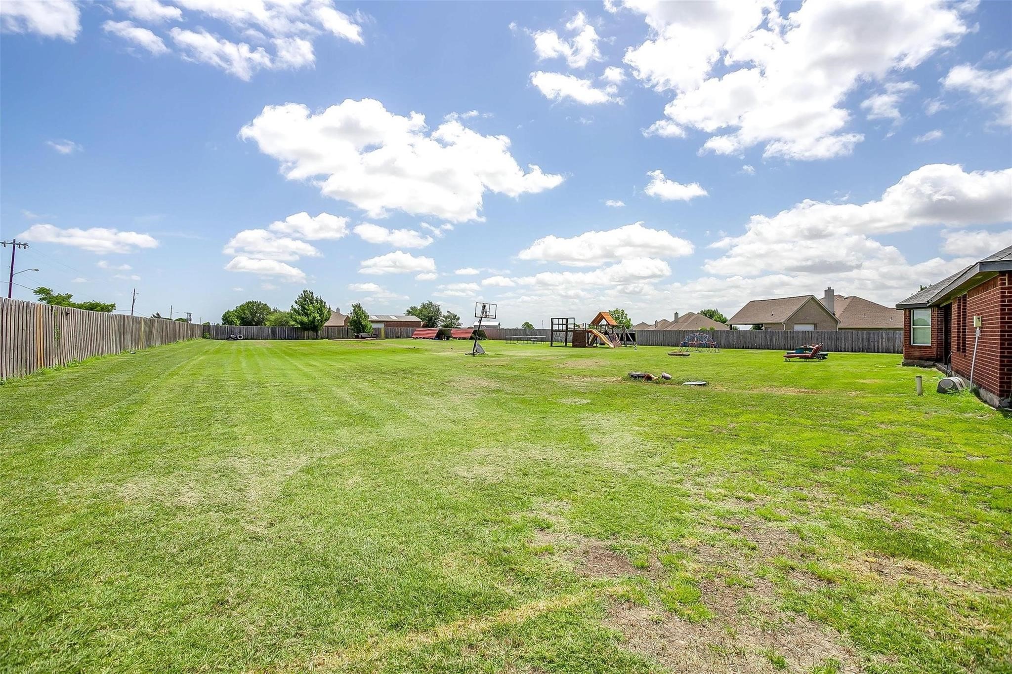 101 Springfield Lane Red Oak TX 75165