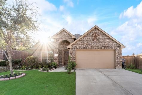 5005 Island Court Garland TX 75043