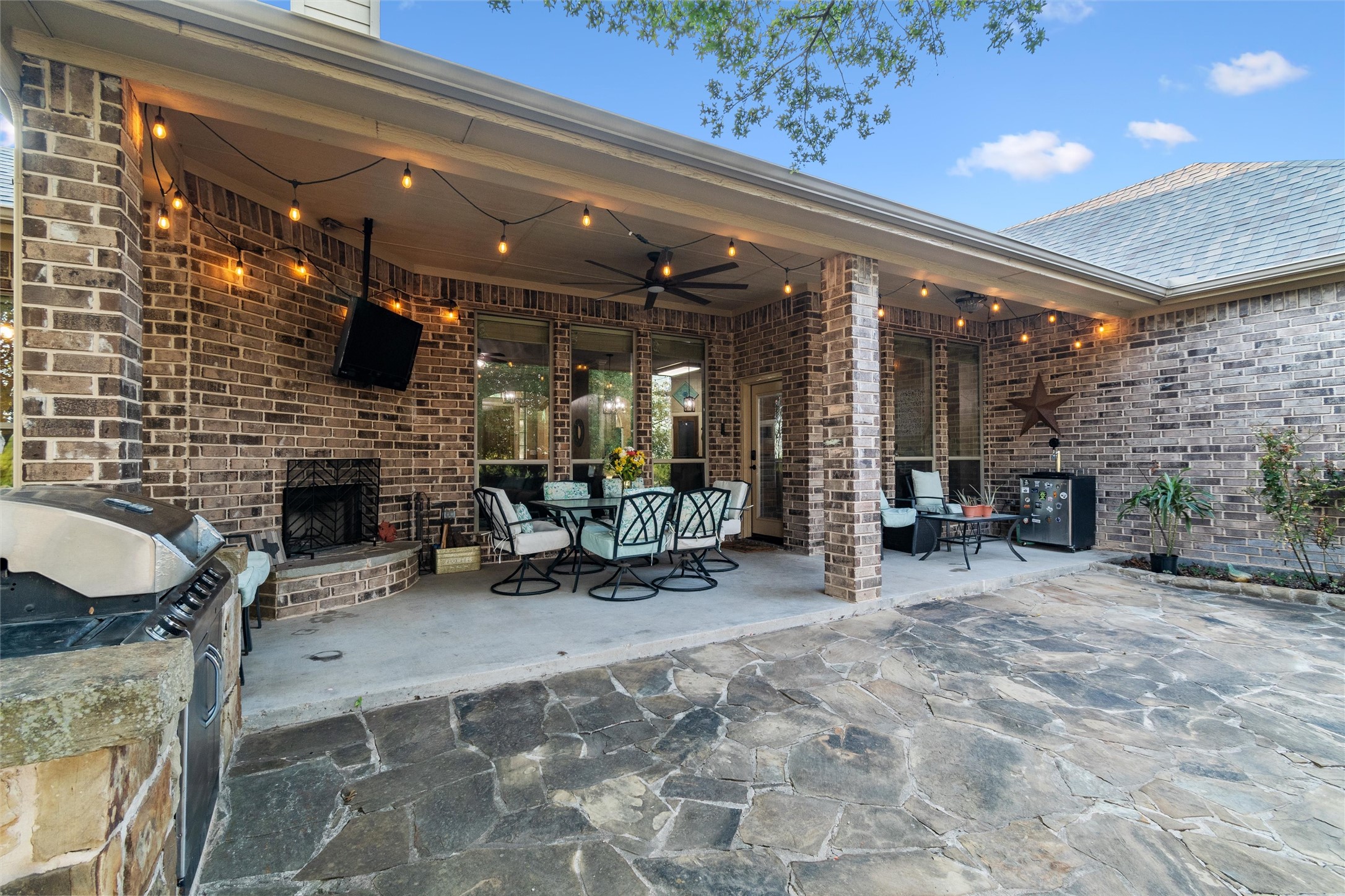 408 Sandridge Drive Weatherford TX 76085