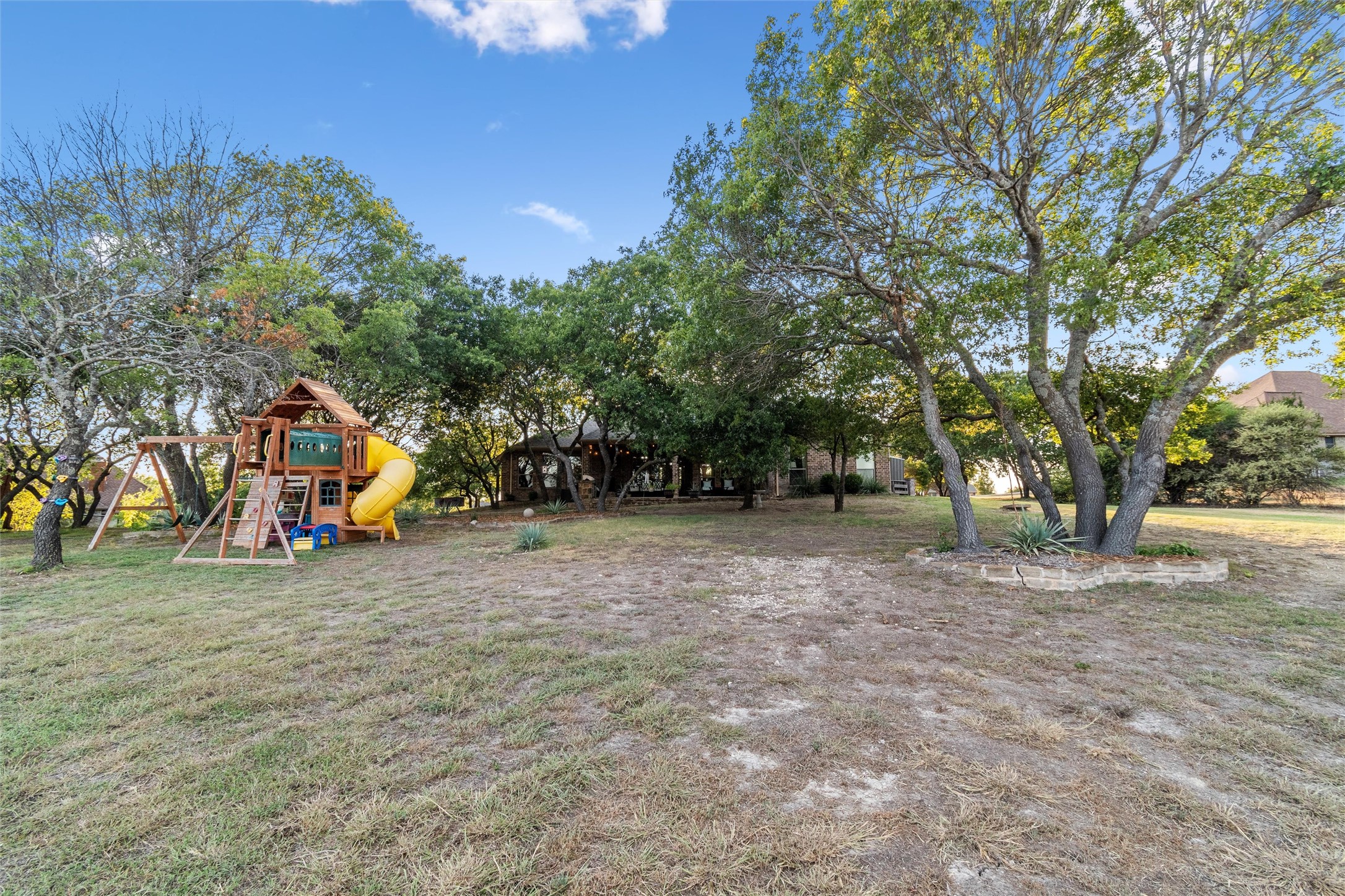 408 Sandridge Drive Weatherford TX 76085