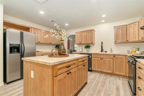 6212 Westover Drive Granbury TX 76049