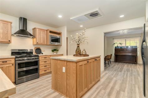 6212 Westover Drive Granbury TX 76049