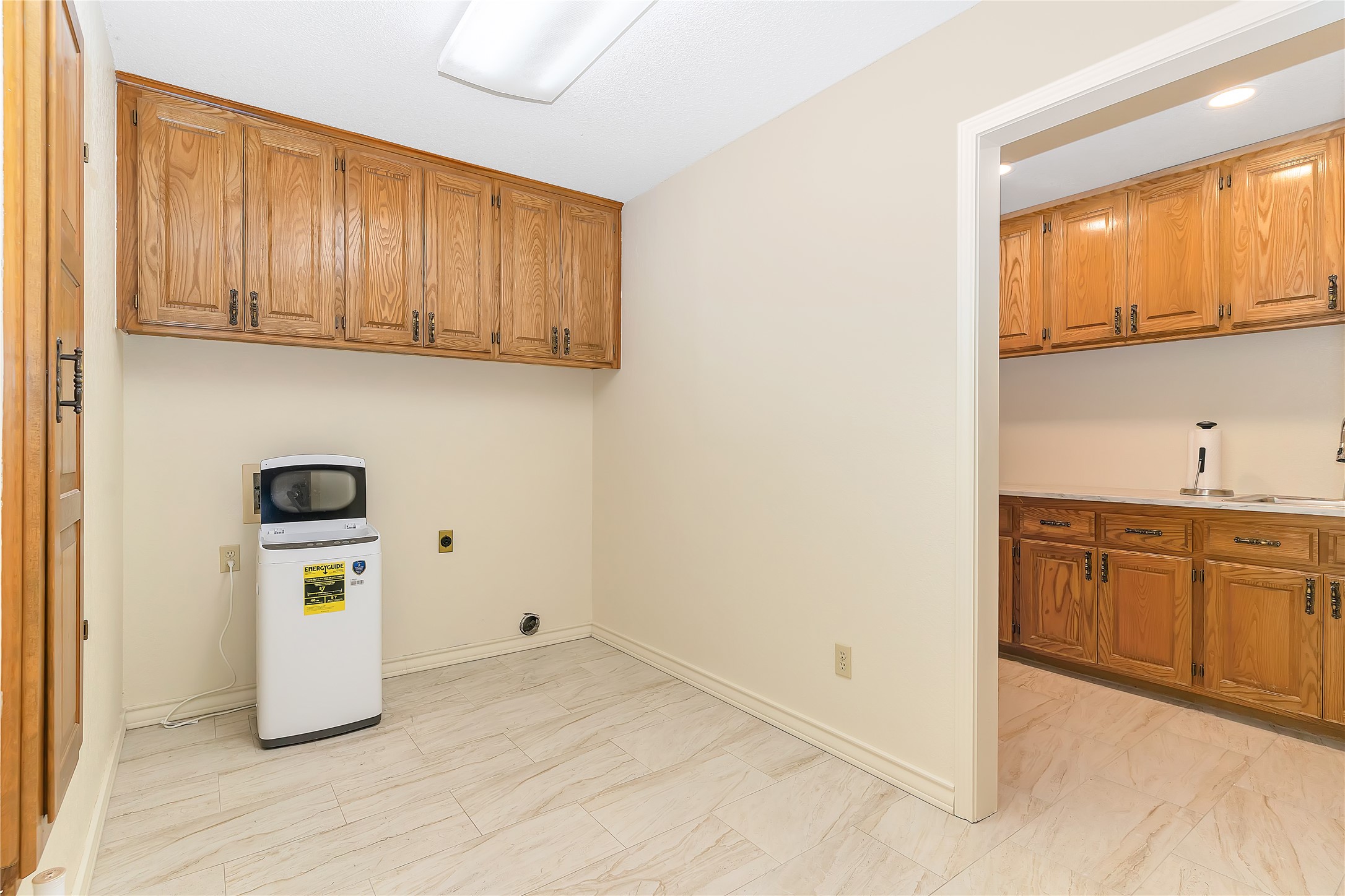 6212 Westover Drive Granbury TX 76049