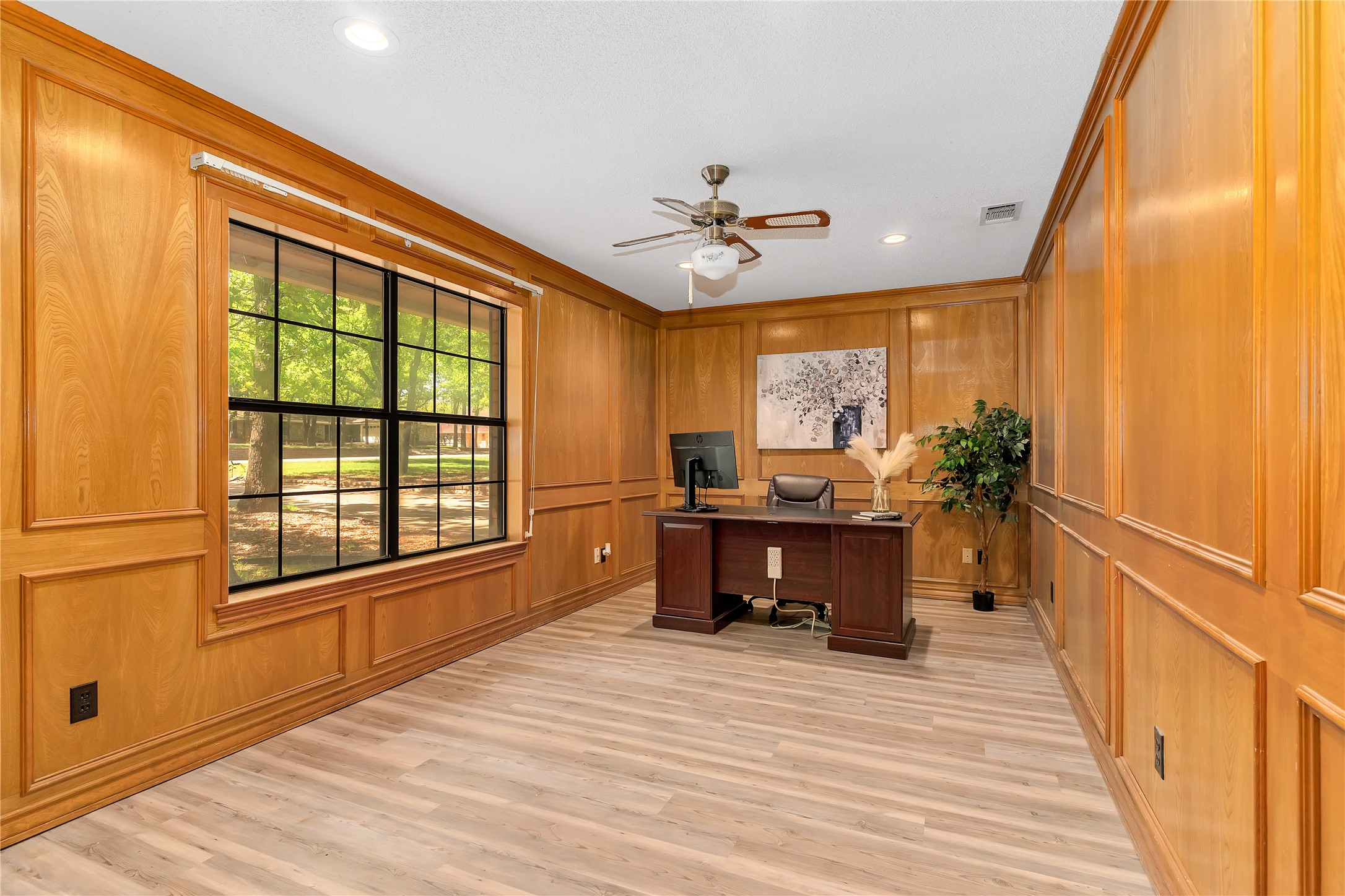 6212 Westover Drive Granbury TX 76049