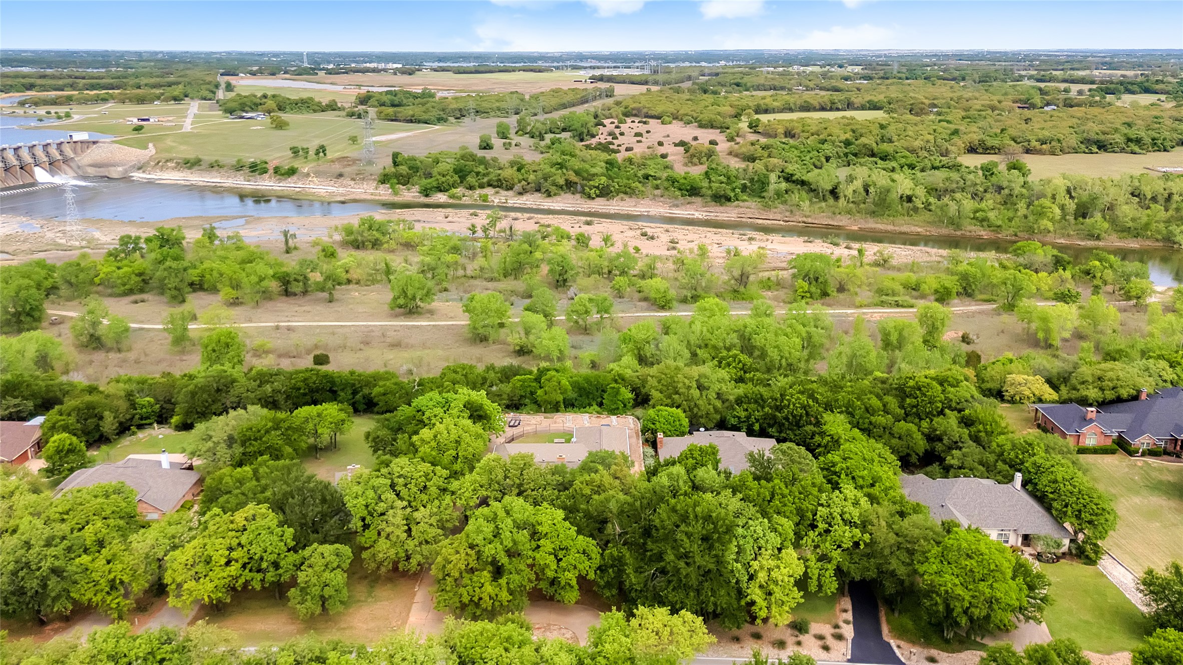 6212 Westover Drive Granbury TX 76049