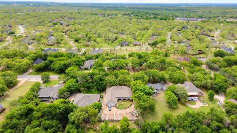 6212 Westover Drive Granbury TX 76049