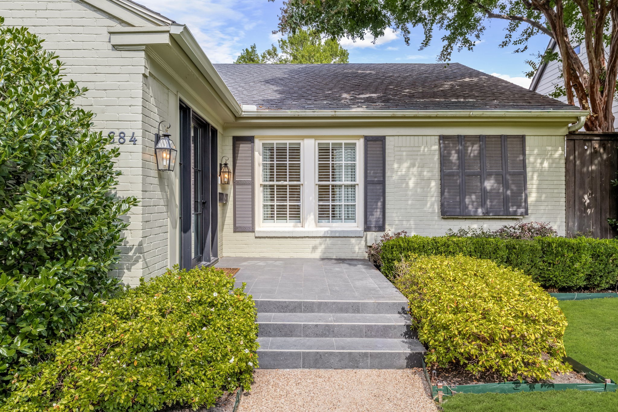 4684 S Versailles Avenue Highland Park TX 75209