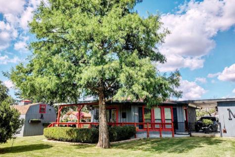 149 Bay Roc Lane Runaway Bay TX 76426