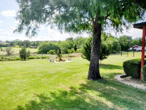 149 Bay Roc Lane Runaway Bay TX 76426