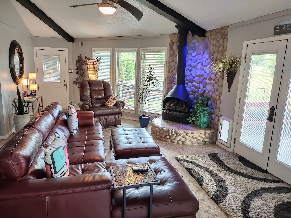 149 Bay Roc Lane Runaway Bay TX 76426