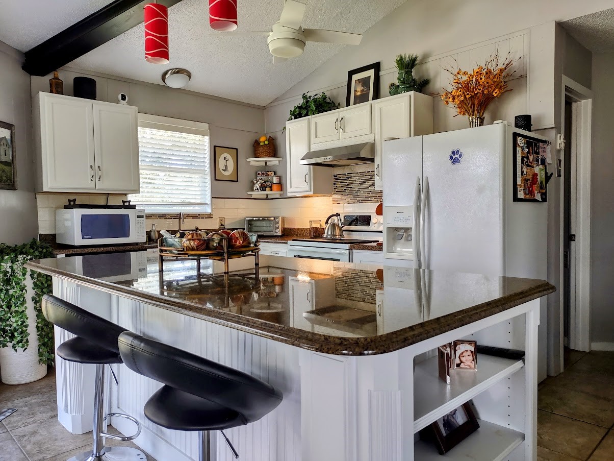 149 Bay Roc Lane Runaway Bay TX 76426