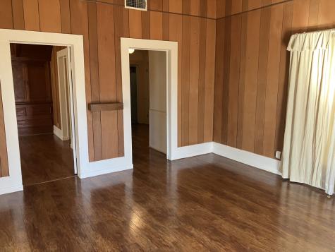 109 N Foley Street Seymour TX 76380