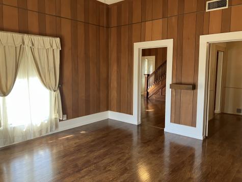 109 N Foley Street Seymour TX 76380