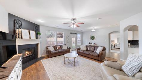 202 Angelina Drive Crandall TX 75114