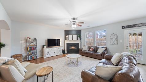 202 Angelina Drive Crandall TX 75114