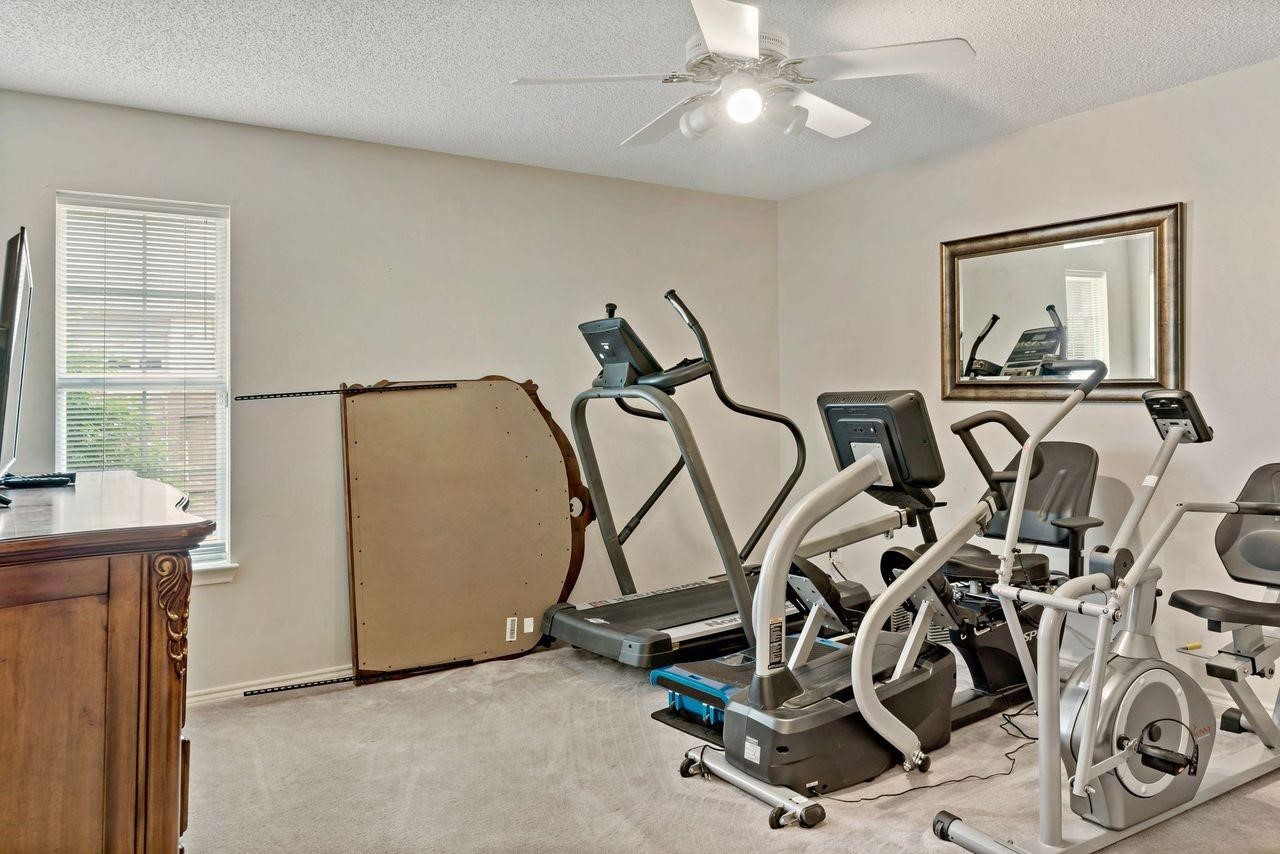 330 39th Street SE Paris TX 75462