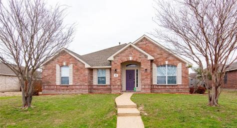 215 Deerfield Court Cedar Hill TX 75104