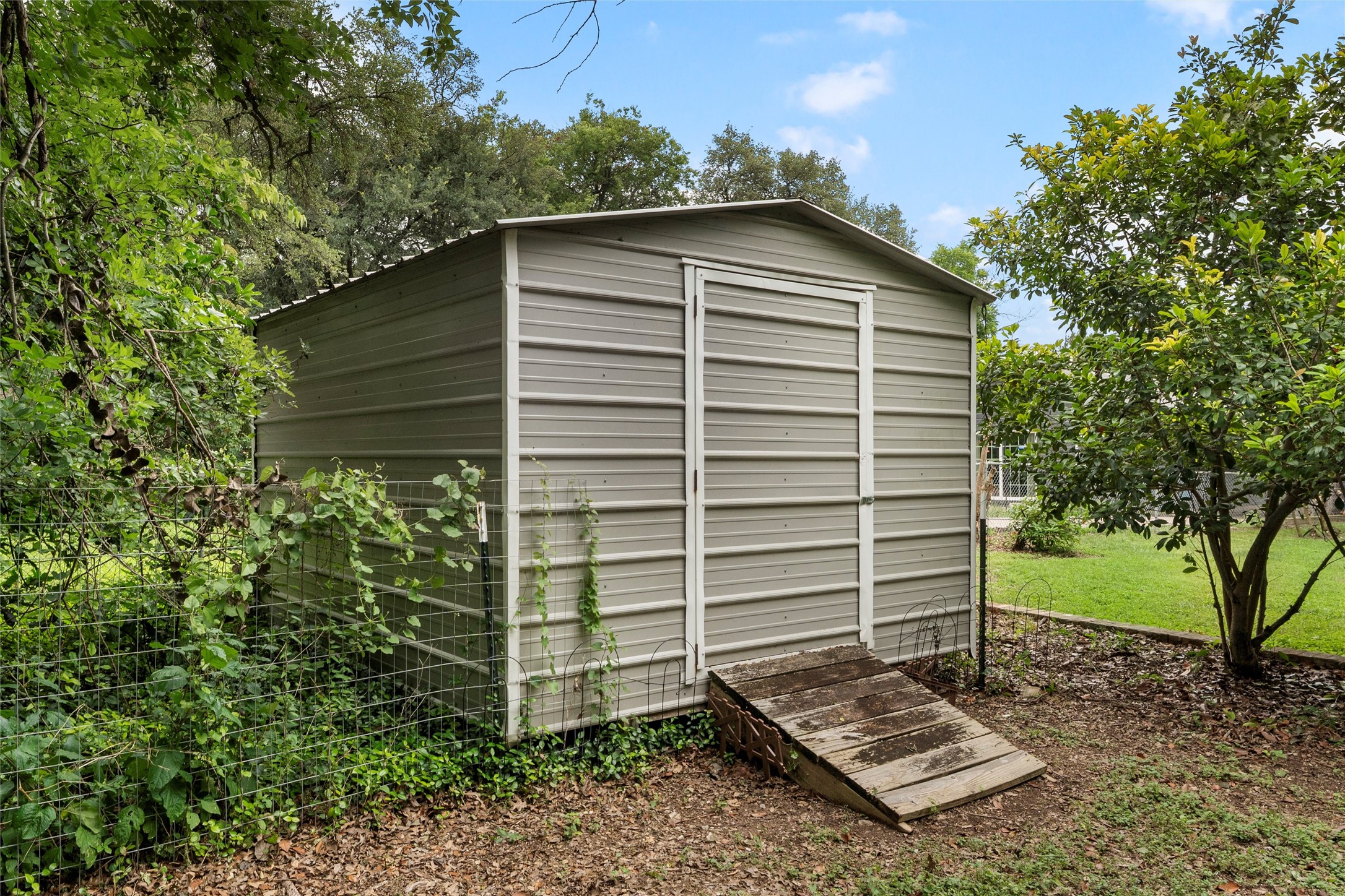 4105 N 27th Street Waco TX 76708