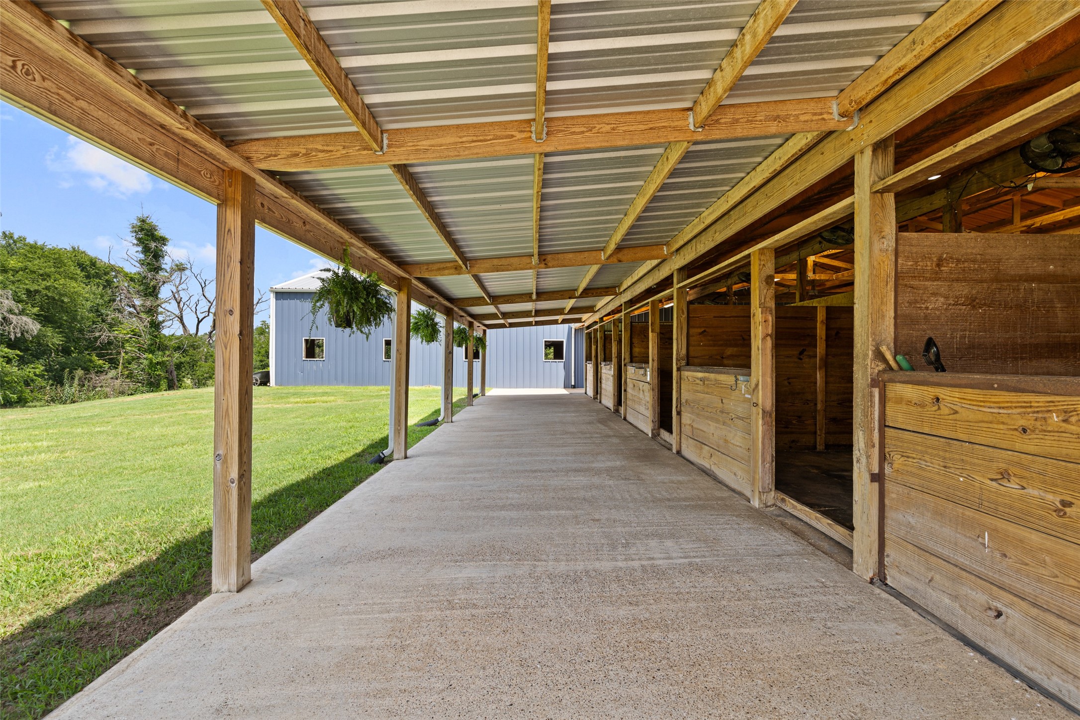 21384 County Road 116 Tyler TX 75703