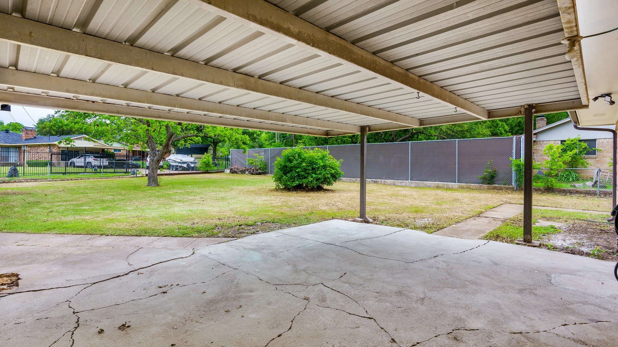 400 Brook Hollow Circle Desoto TX 75115