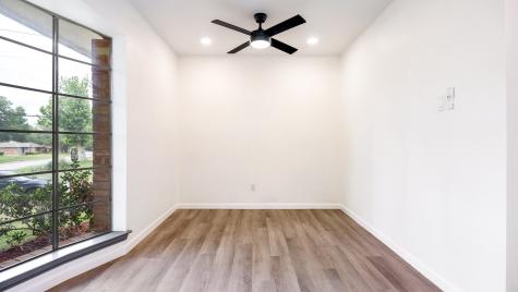 400 Brook Hollow Circle Desoto TX 75115