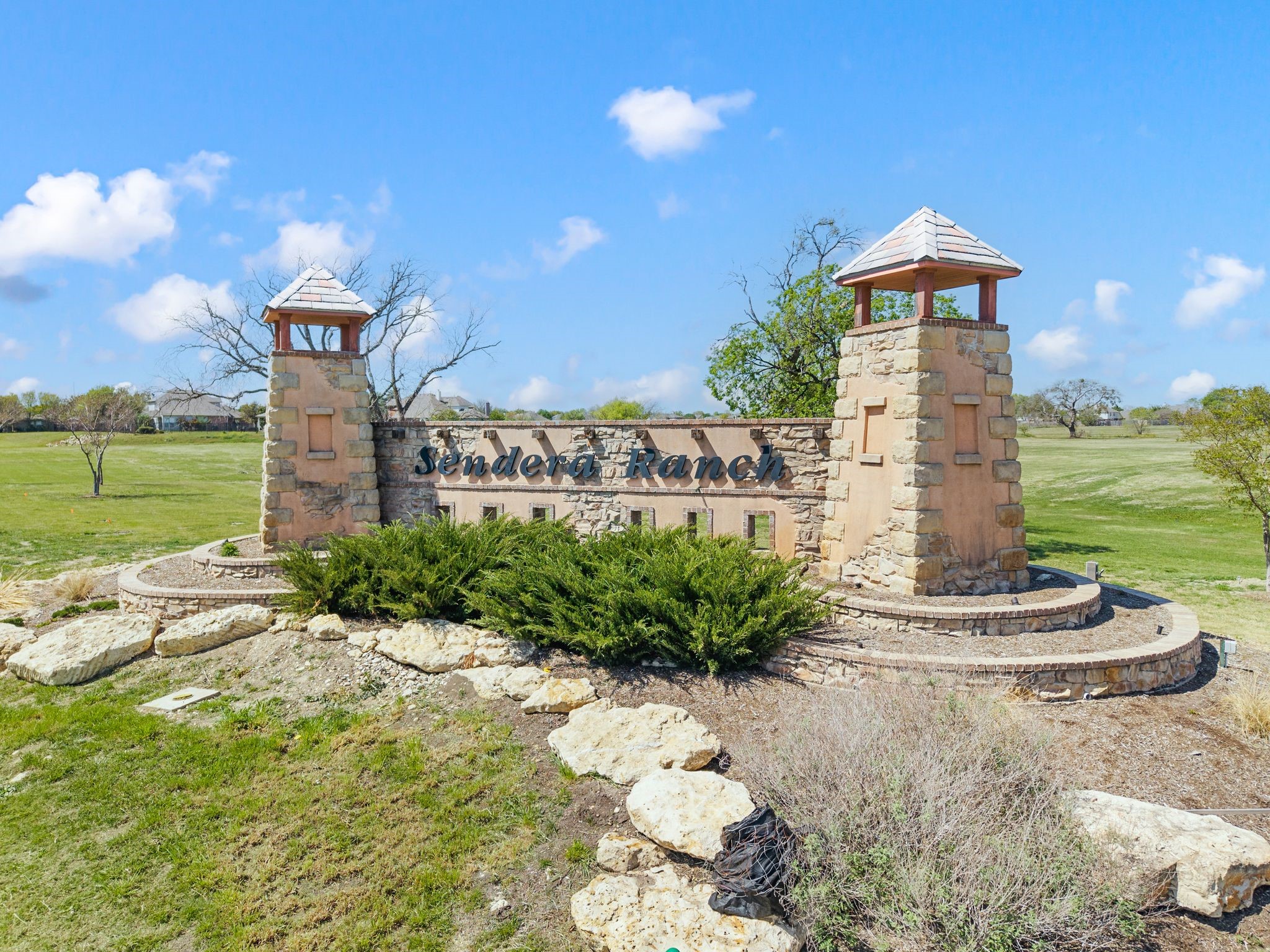 813 Amberwood Court Fort Worth TX 76052
