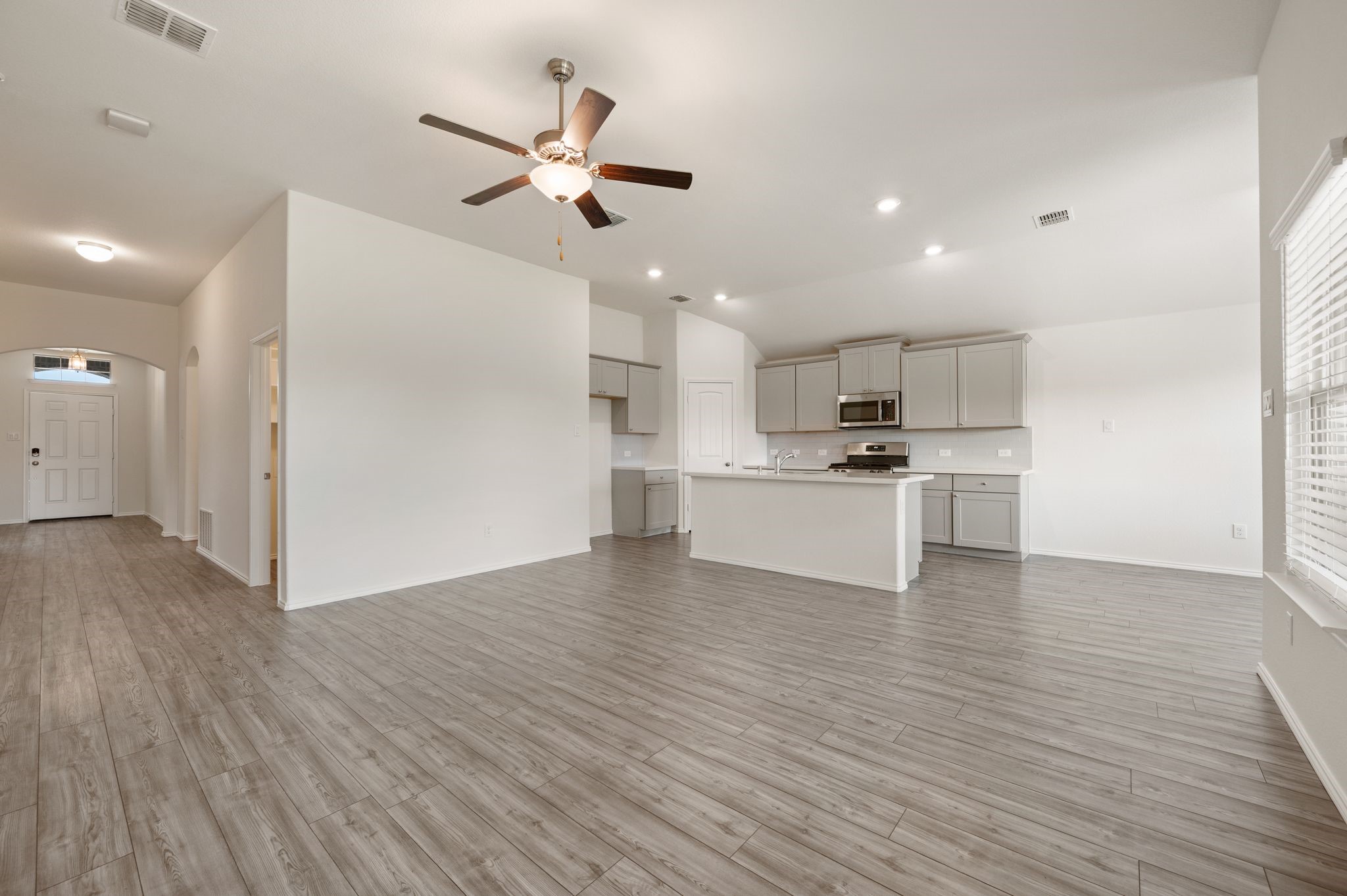 813 Amberwood Court Fort Worth TX 76052