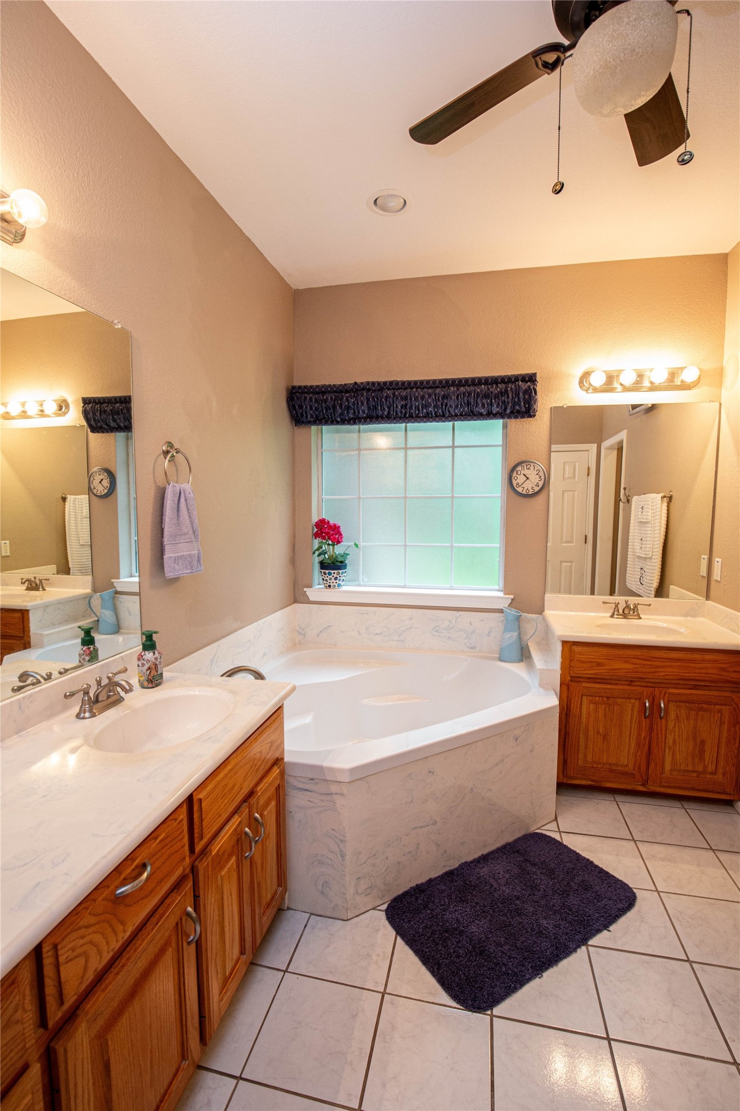 6400 Avon Drive Waco TX 76708