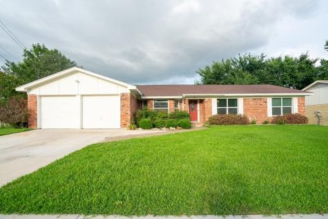 5524 Susan Lee Lane North Richland Hills TX 76180