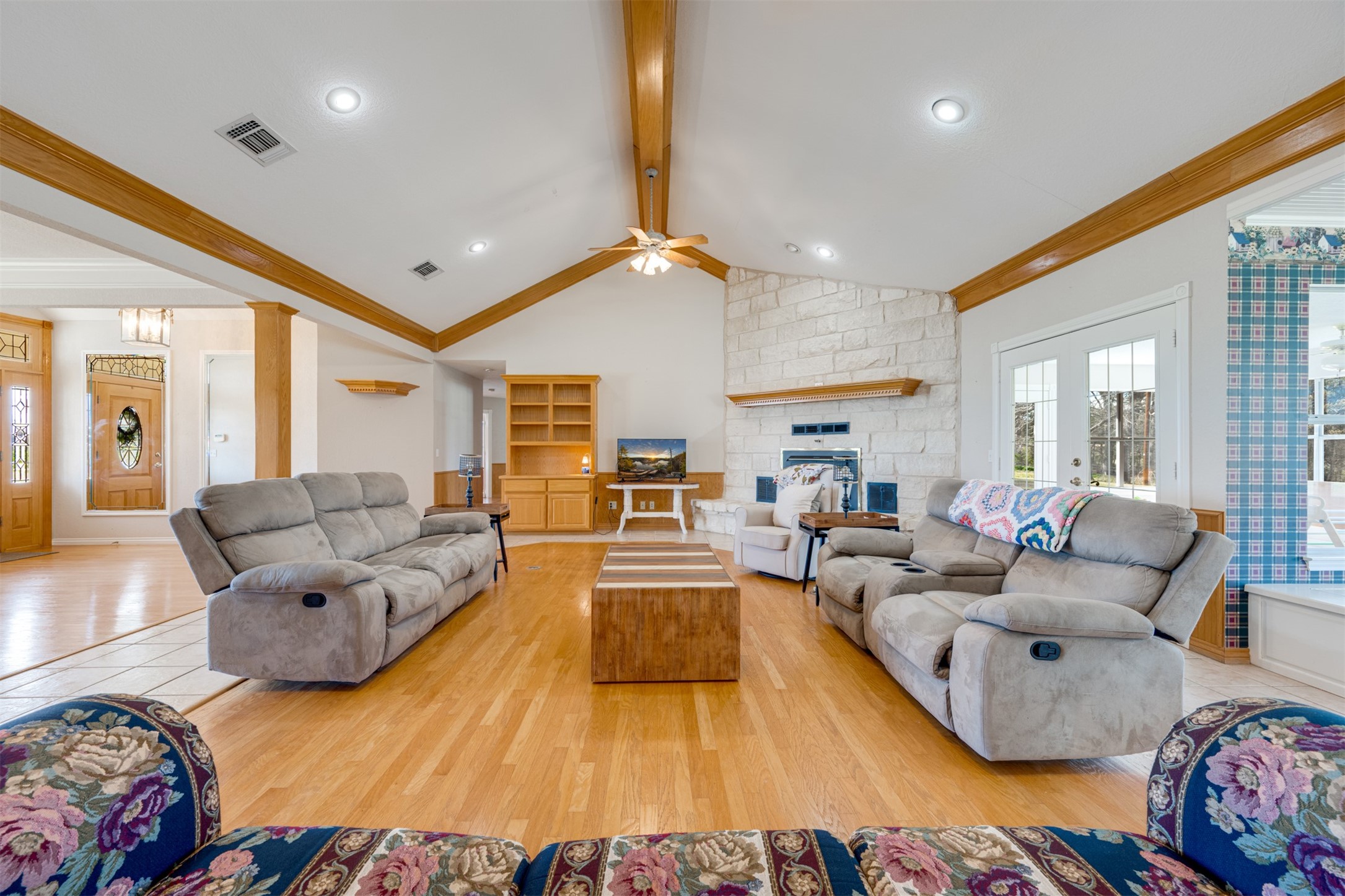 2290 County Road 27300 Honey Grove TX 75446