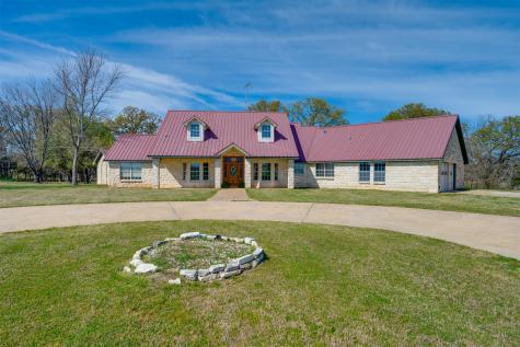 2290 County Road 27300 Honey Grove TX 75446