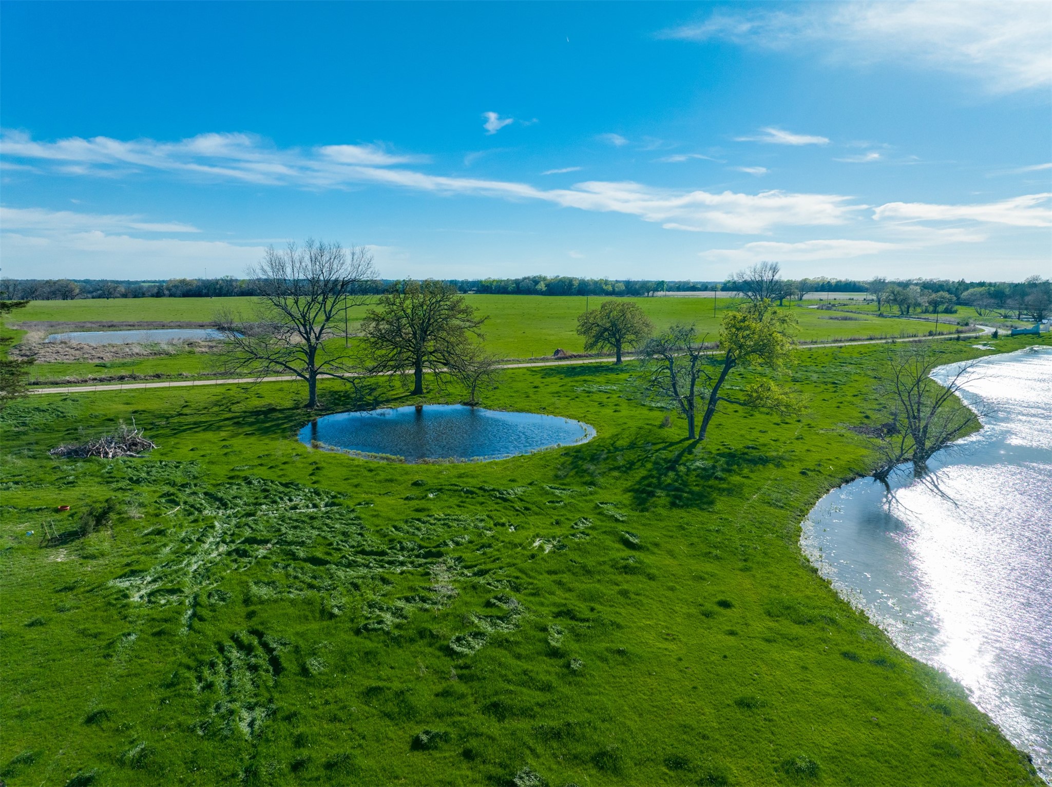2290 County Road 27300 Honey Grove TX 75446
