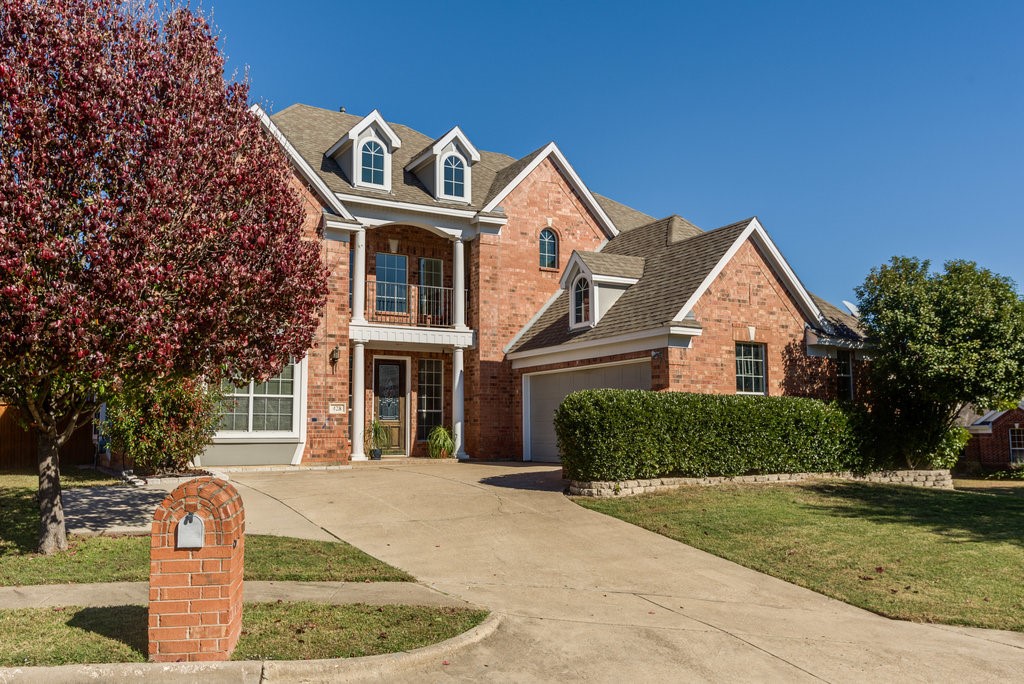 428 Exmoor Court Grand Prairie TX 75052