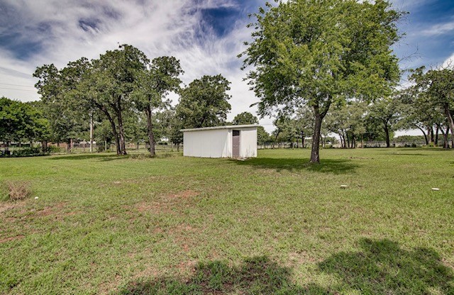 3952 J Rendon Road Burleson TX 76028