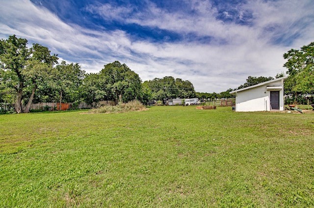 3952 J Rendon Road Burleson TX 76028