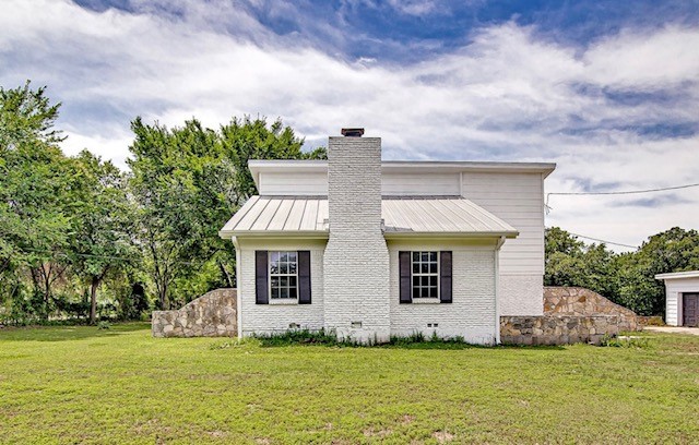 3952 J Rendon Road Burleson TX 76028