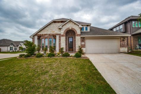 1119 Kettlewood Drive Justin TX 76247