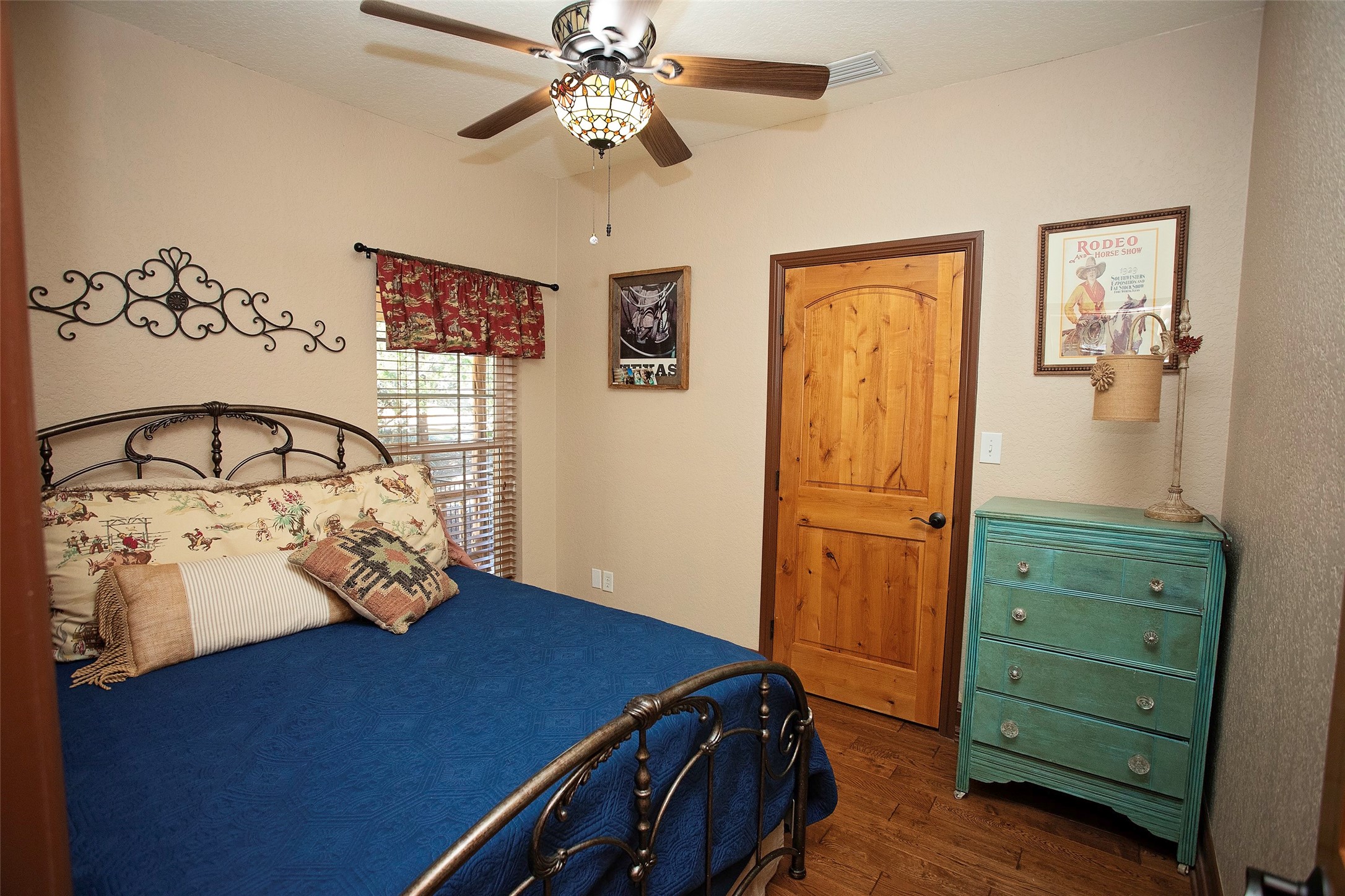 880 Cliffs Drive Possum Kingdom Lake TX 76449