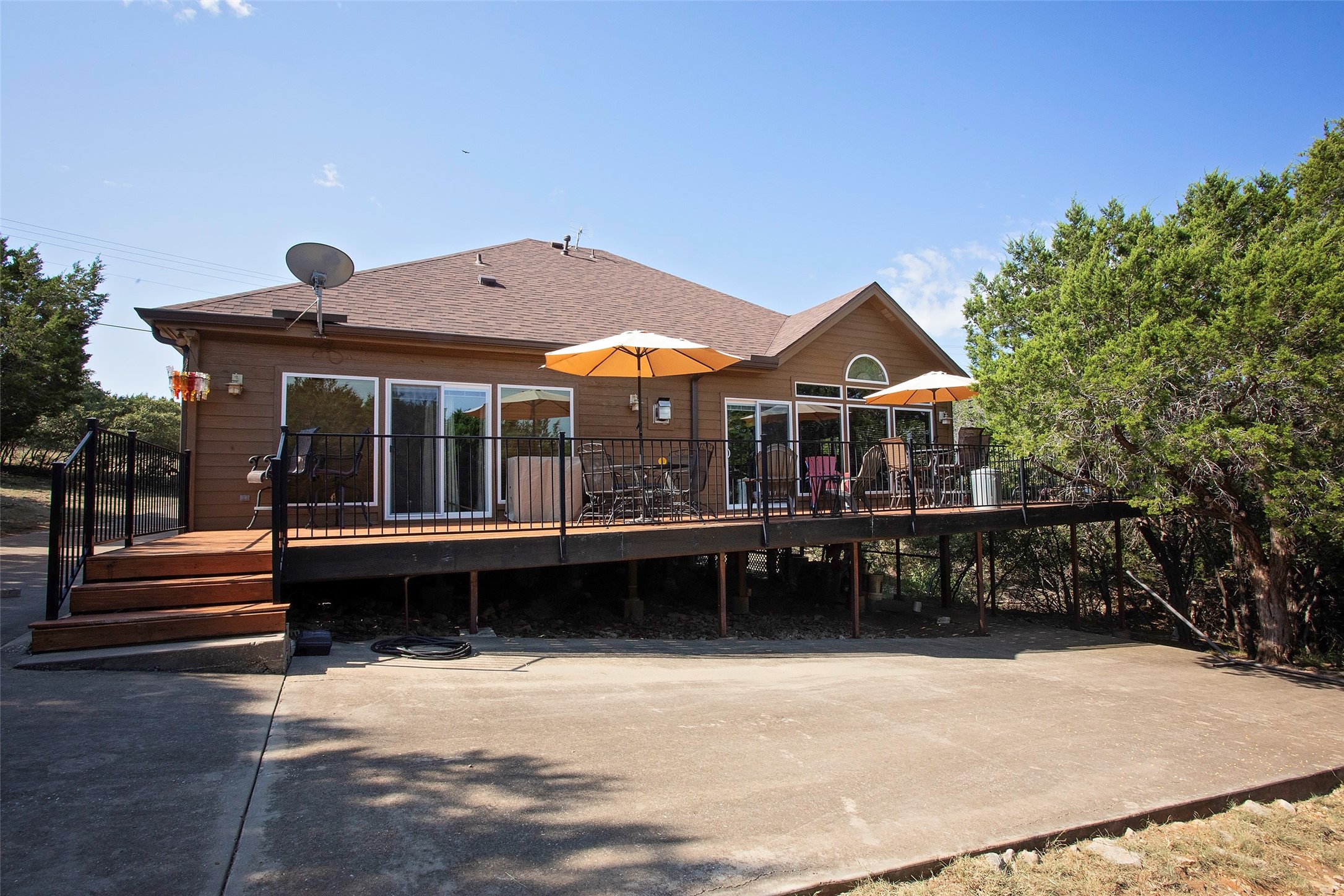 880 Cliffs Drive Possum Kingdom Lake TX 76449