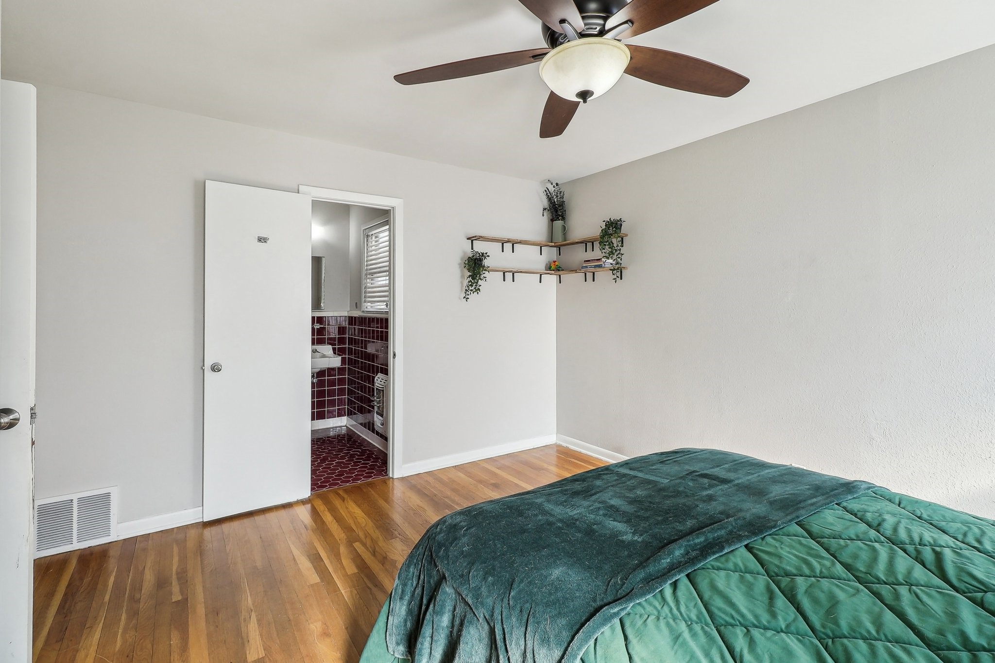 4901 Rector Avenue Fort Worth TX 76133