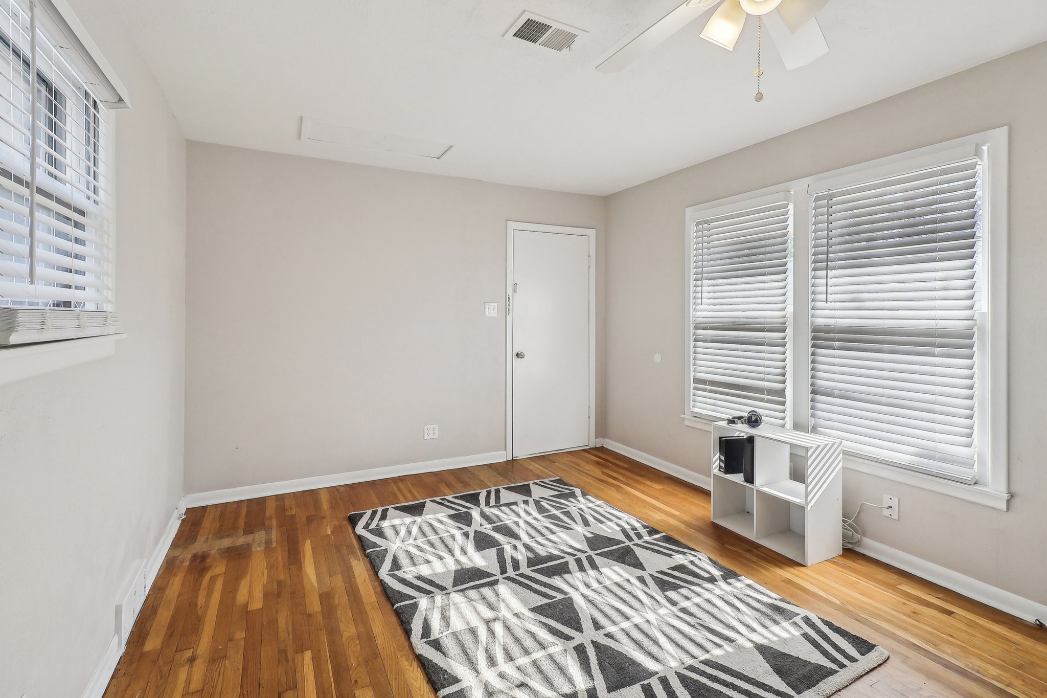 4901 Rector Avenue Fort Worth TX 76133
