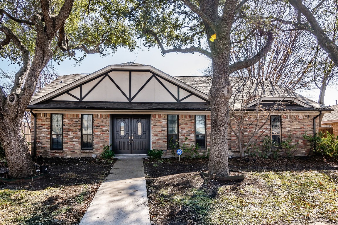 510 Ridgegate Drive Garland TX 75040