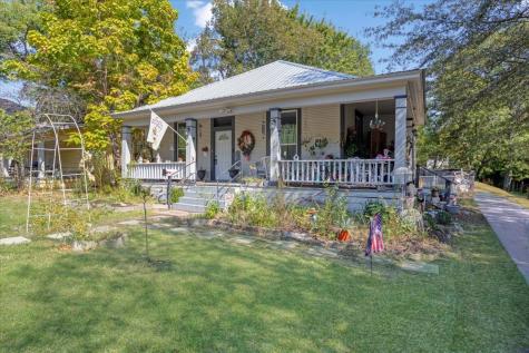 203 19th Street SE Paris TX 75460