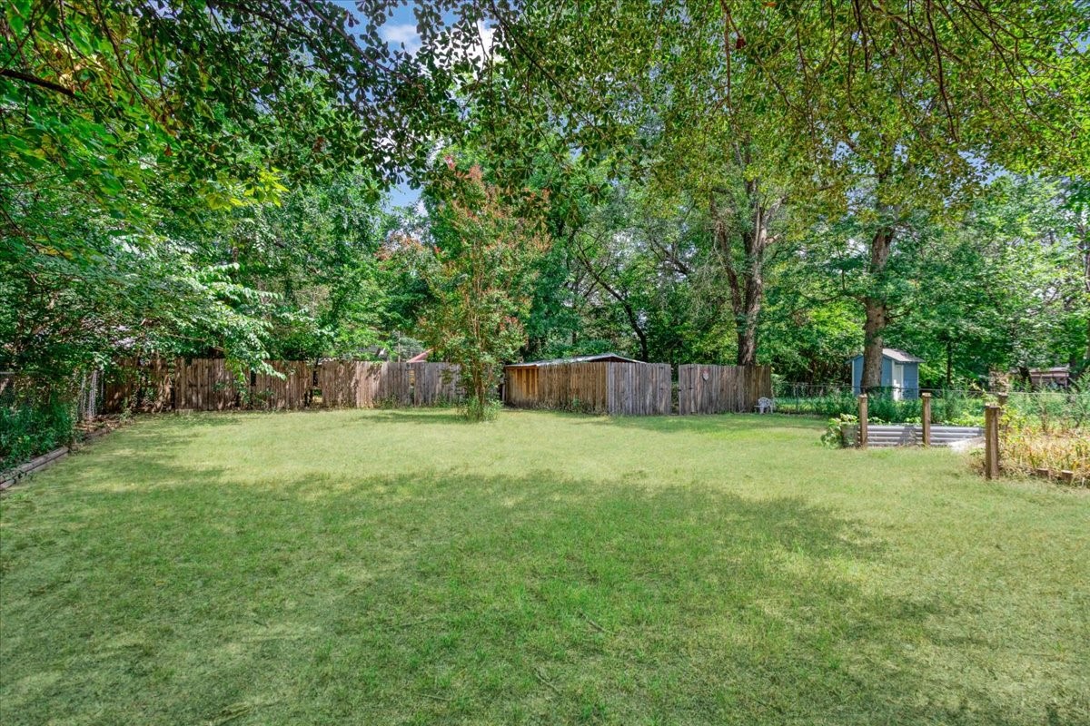 203 19th Street SE Paris TX 75460