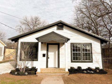 1411 SW 6th Avenue Mineral Wells TX 76067