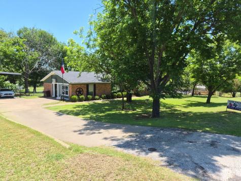 208 Yucca Drive Weatherford TX 76087