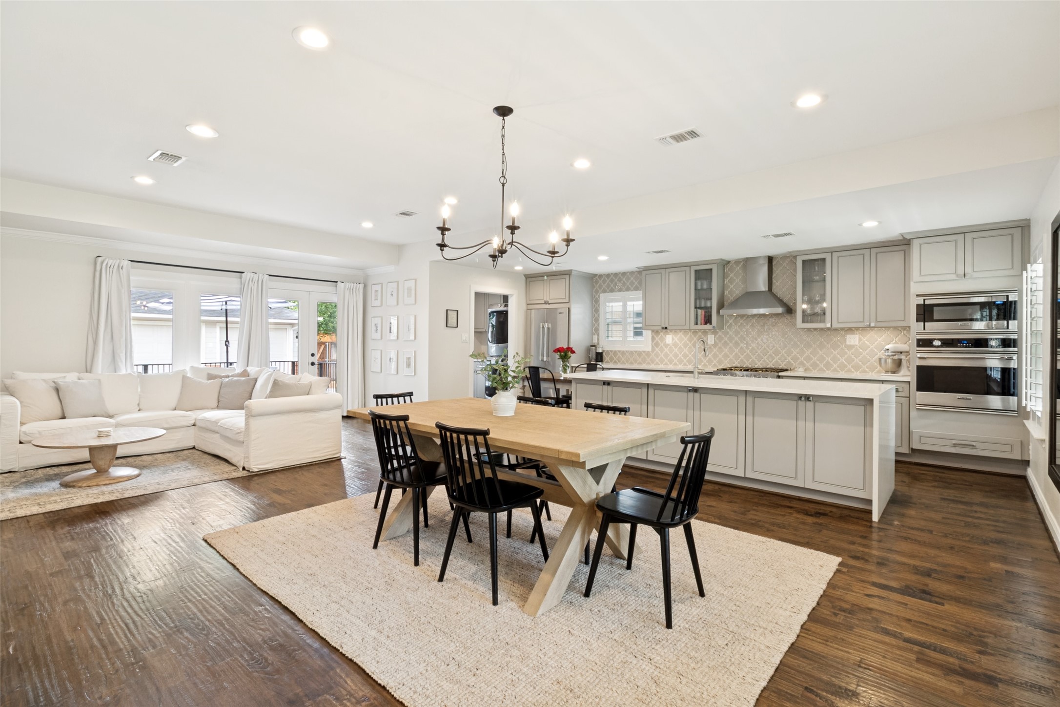 9605 Livenshire Drive Dallas TX 75238